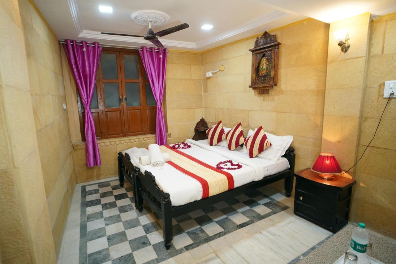 Hotel Surja Jaisalmer Exteriör bild